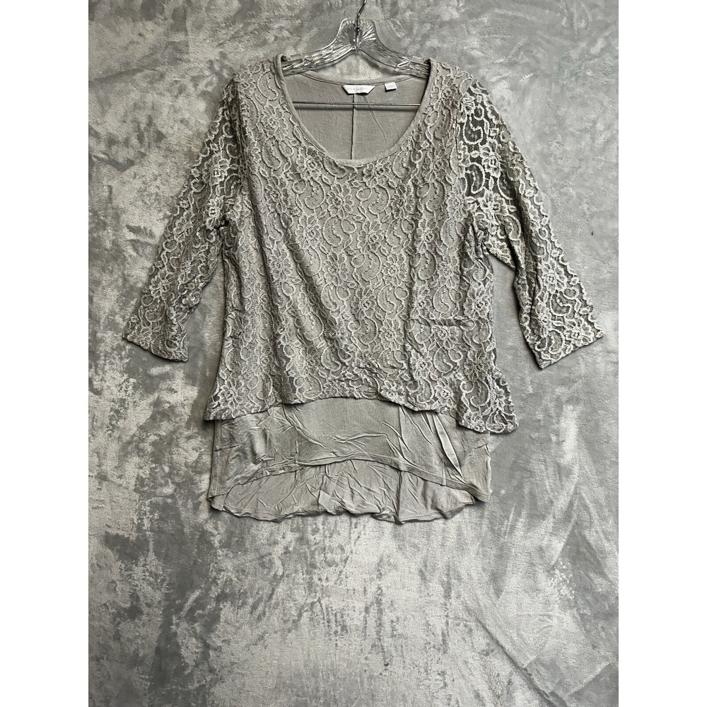 New York & Company Lace Overlay Top Women Medium Gray Excellent 3/4 Sleeve Layer